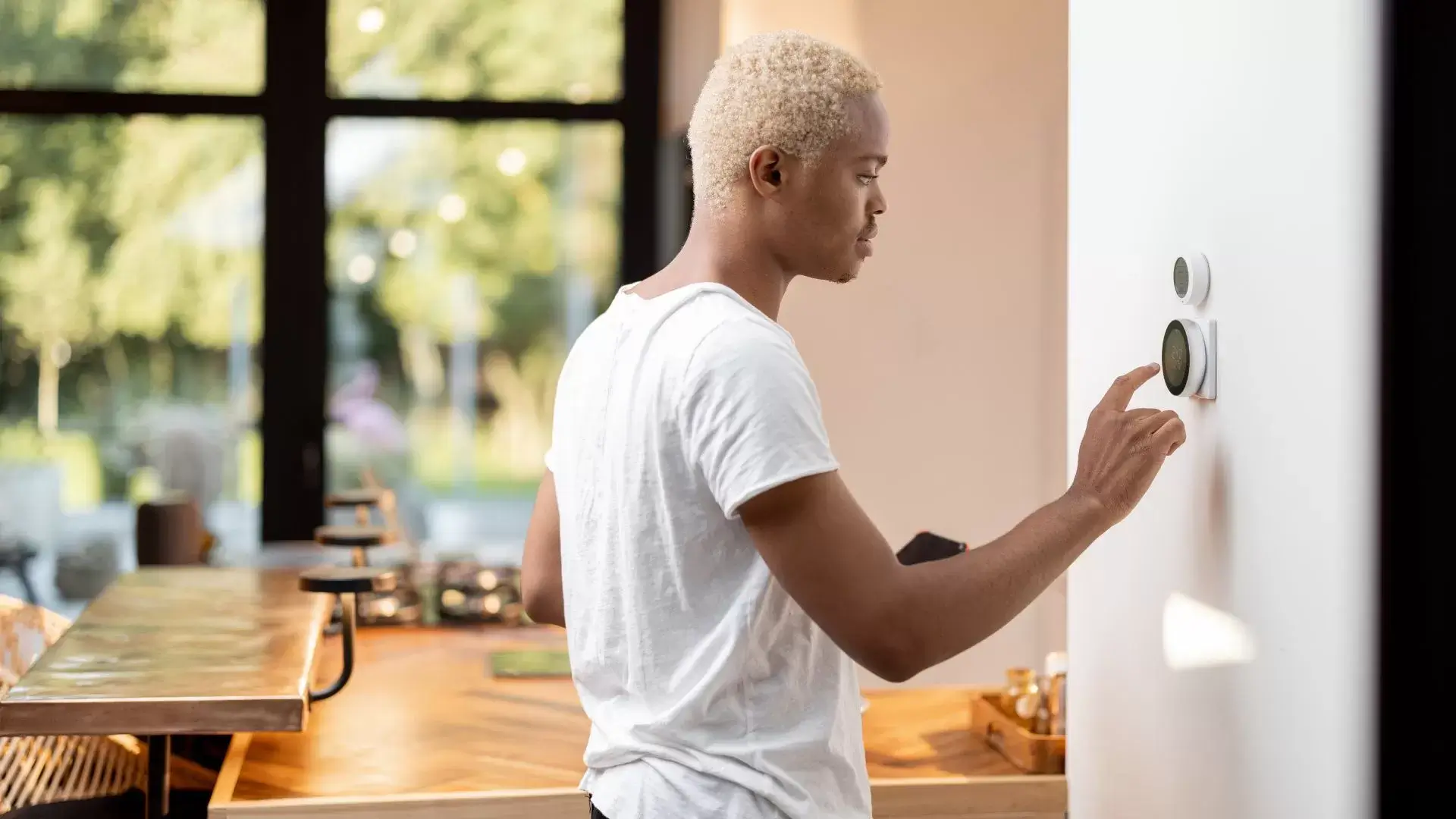 How to Save Money on Heating and Cooling in Hamilton