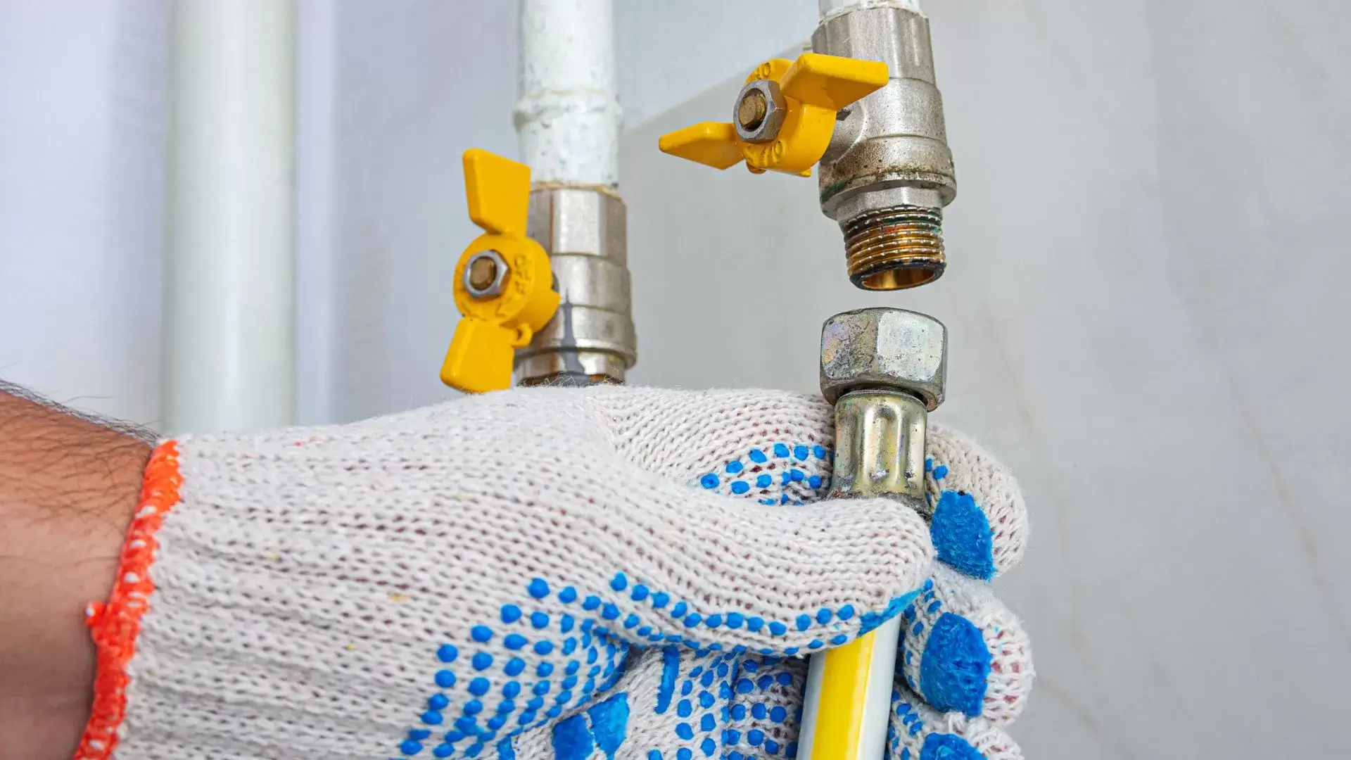 Natural Gas Line Repairs in Hamilton